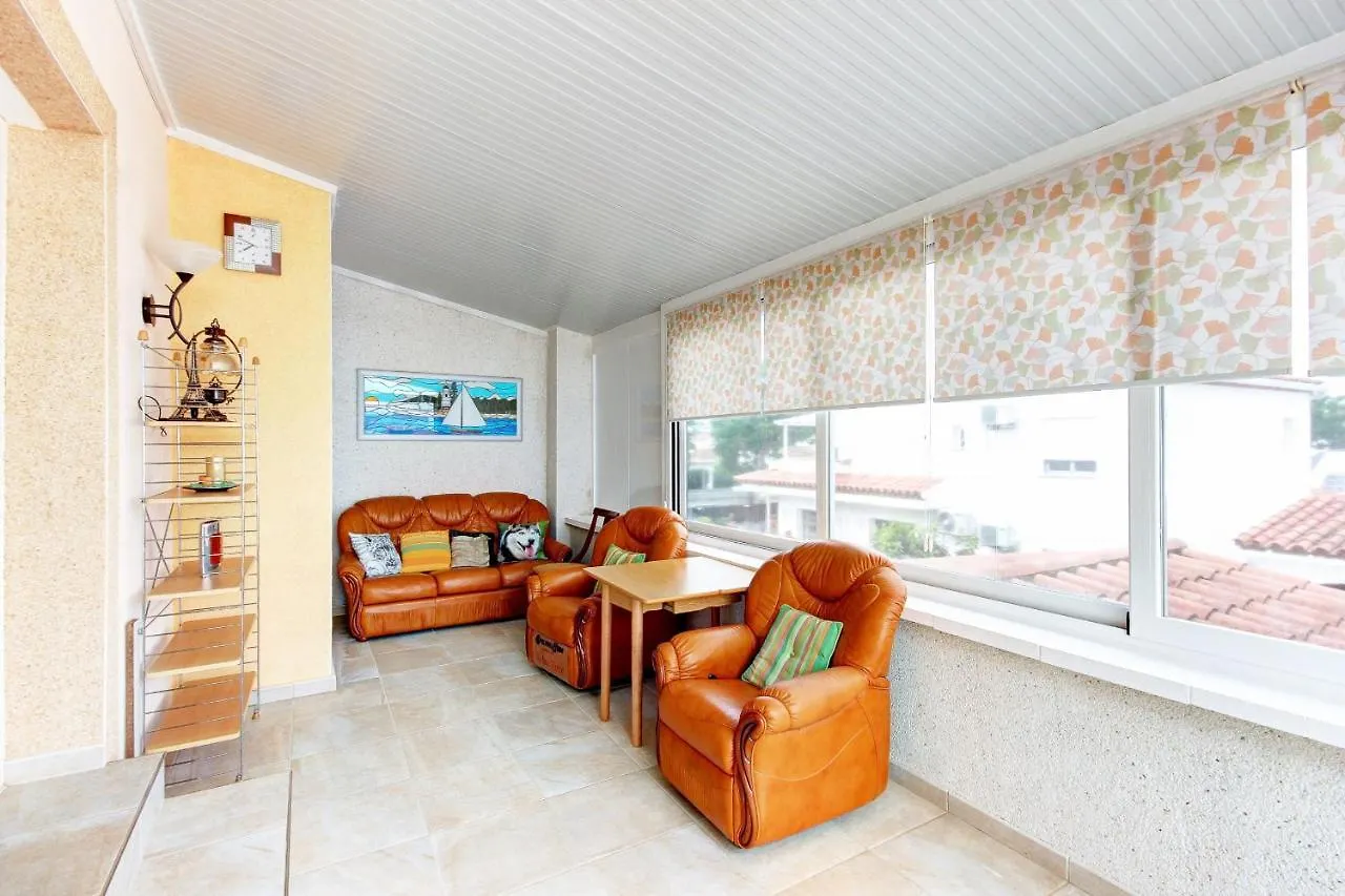 Holiday home Villa Requesens 63 Empuriabrava - Immo Barneda