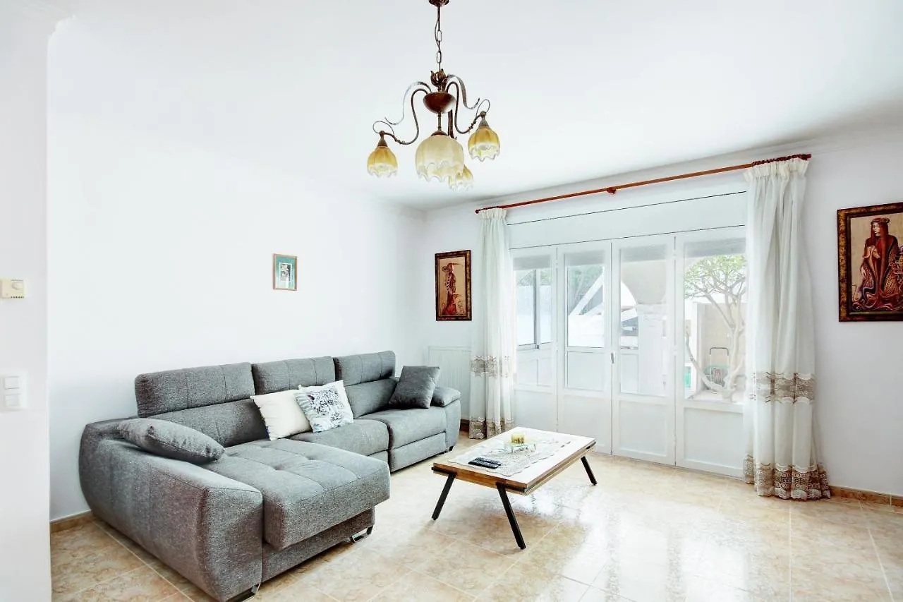 Villa Requesens 63 Empuriabrava - Immo Barneda 0*,  إسبانيا